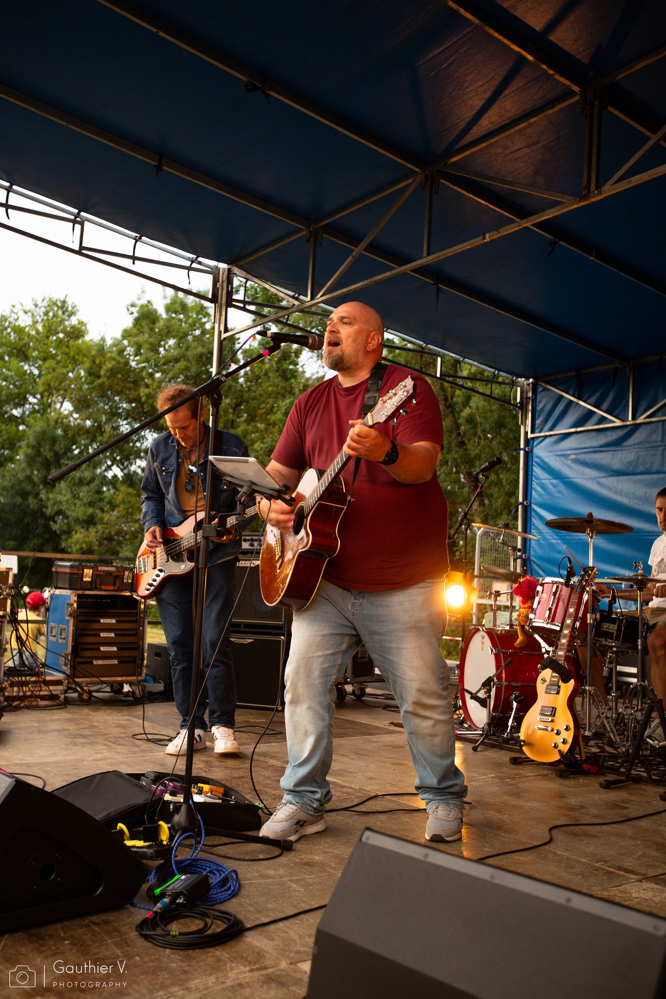 Ozana en finale du tremplin Trop'lin de zik
